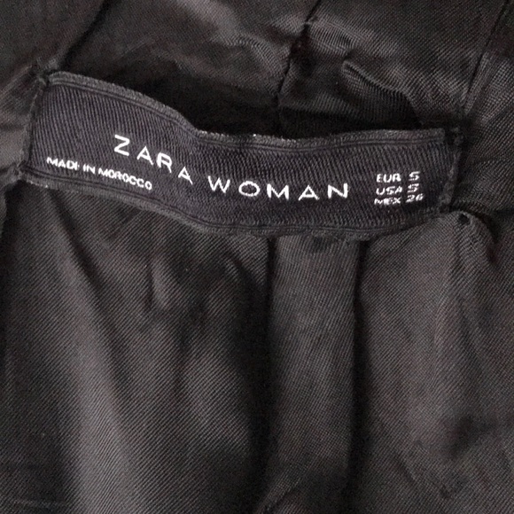 Zara Body Shaping Coat - Picture 9 of 9